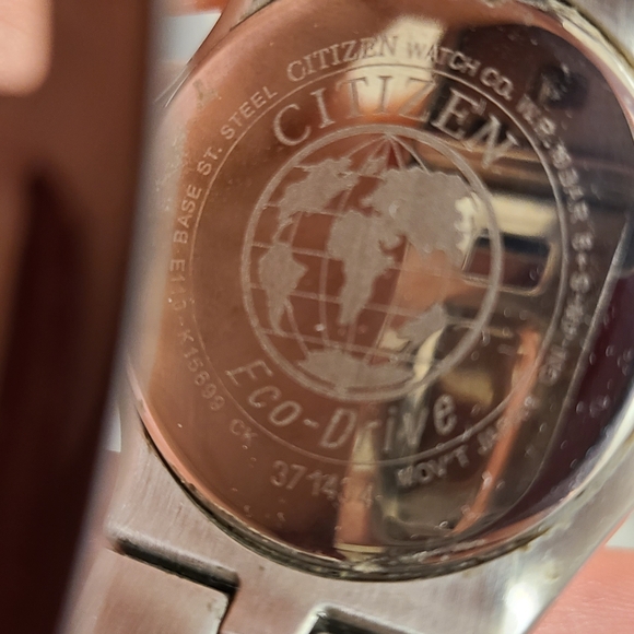 Citizen Eco-Drive E110-K15699 Watch | Blue DialSolar Citizen WatchVintage Rad - Picture 10 of 15